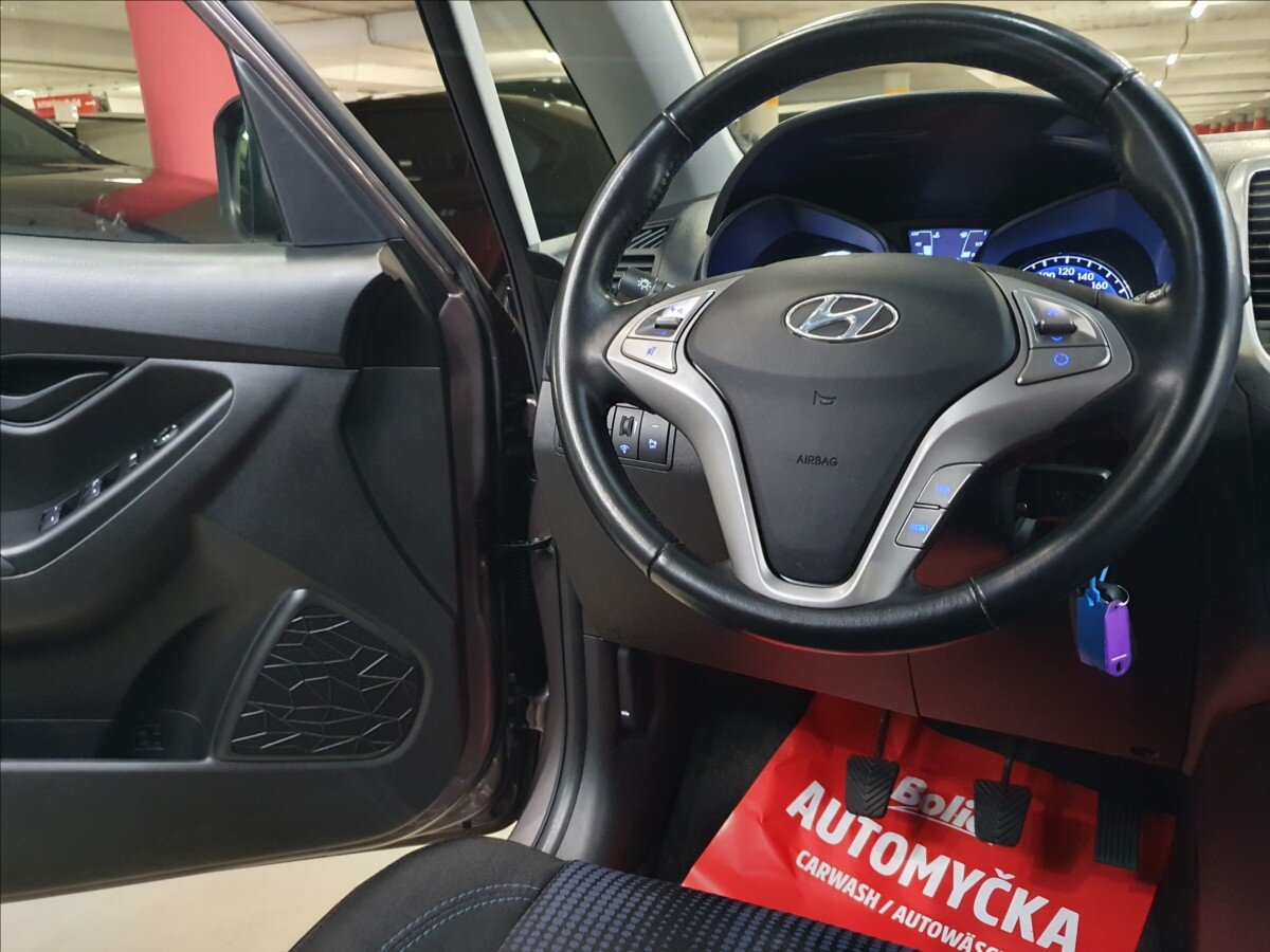Hyundai ix20 Hatchback 1,4 l 66 kw
