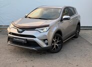 Toyota RAV4 SUV 2,5 l 114 kw
