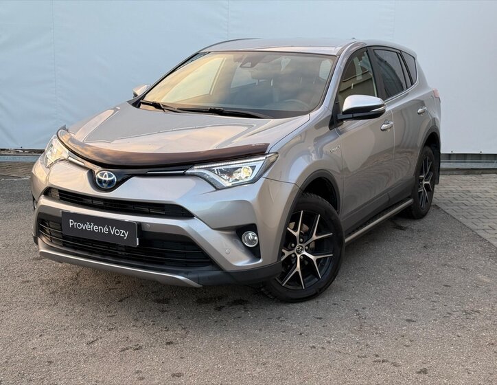 Toyota RAV4 SUV 2,5 l 114 kw