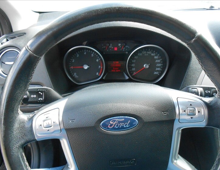 Ford Mondeo Kombi 2,0 l 107 kw
