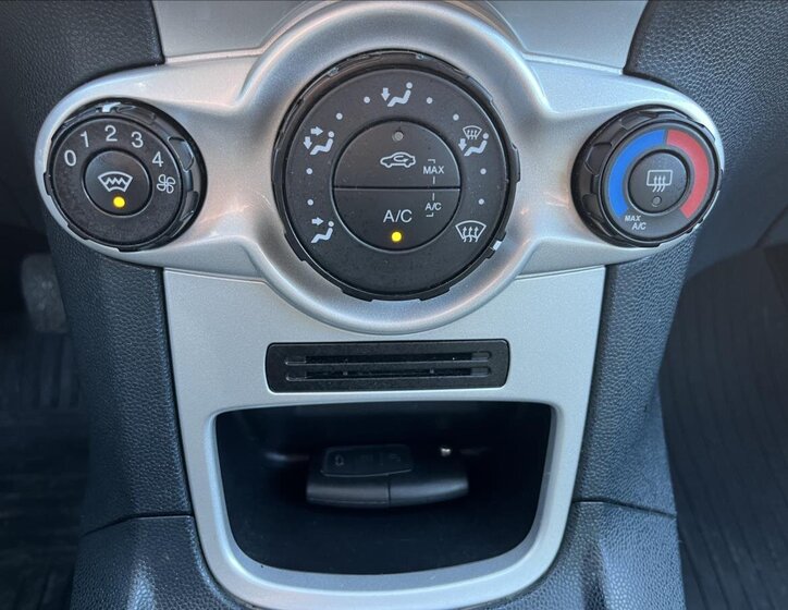 Ford Fiesta Hatchback 1,2 l 60 kw