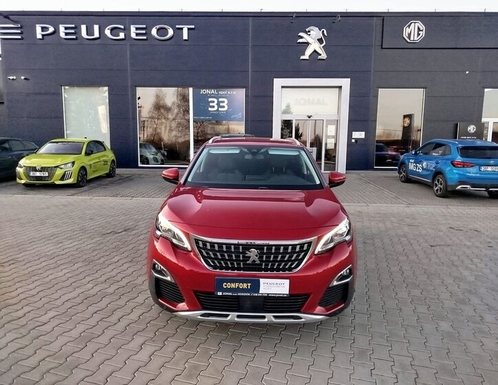 Peugeot 3008 SUV / Terénní 1,5 l 96 kw
