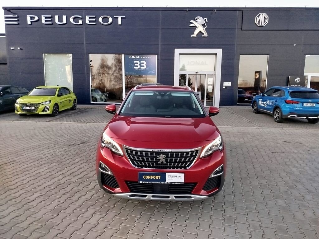 Peugeot 3008 SUV / Terénní 1,5 l 96 kw