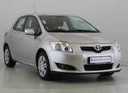 Toyota Auris Hatchback 1,6 l 91 kw