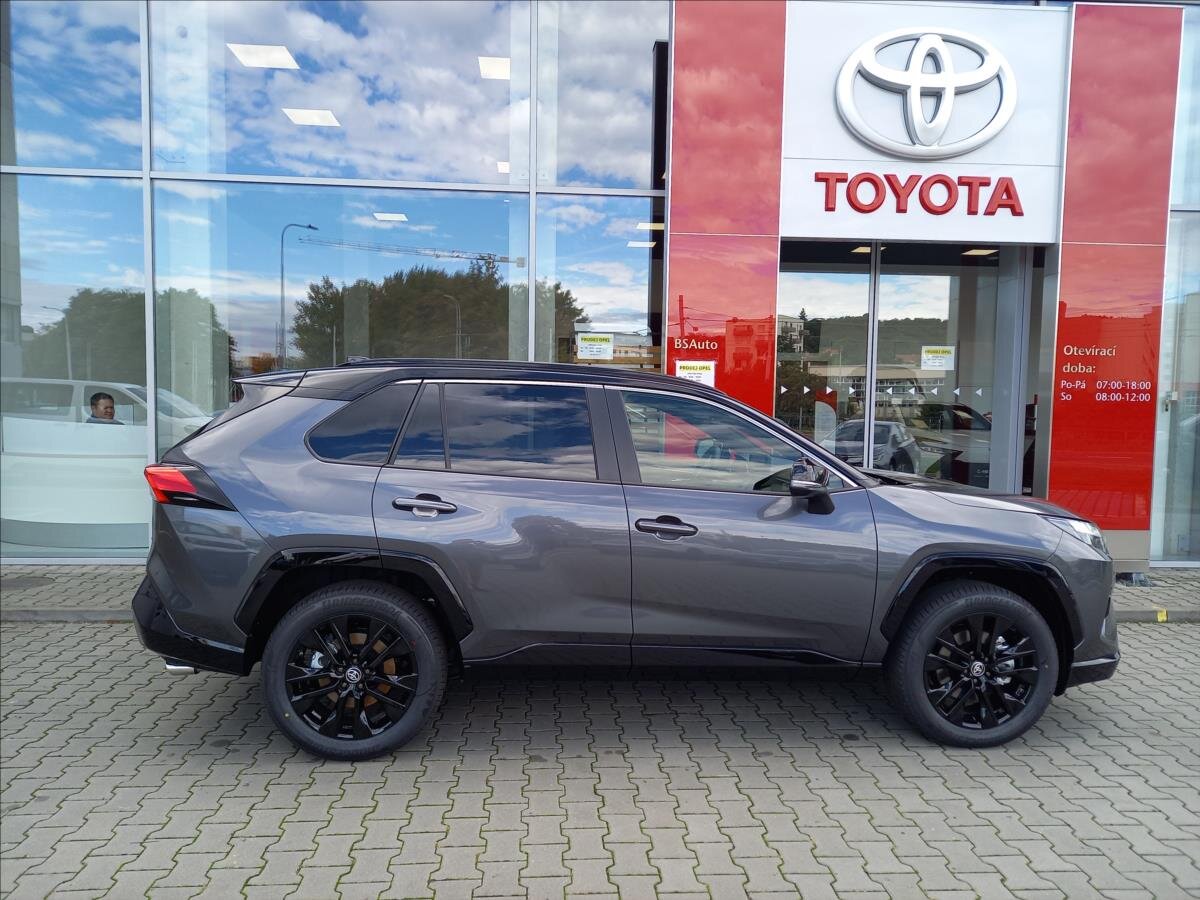 Toyota RAV4 SUV 2,5 l 225 kw
