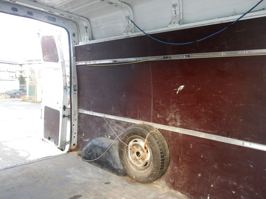 Ford Transit Skříň 2,2 l 85 kw