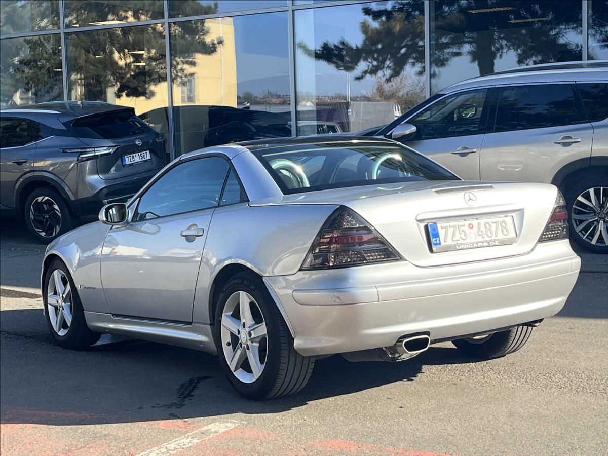 Mercedes-Benz SLK