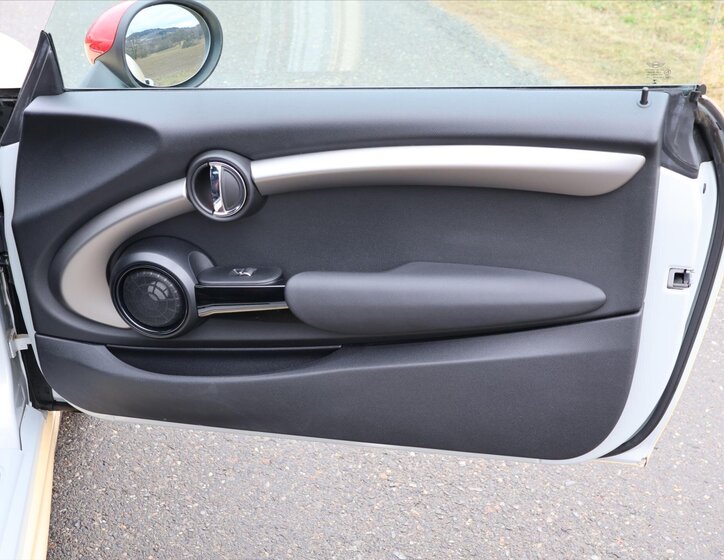 Mini Cooper Hatchback 2,0 l 170 kw