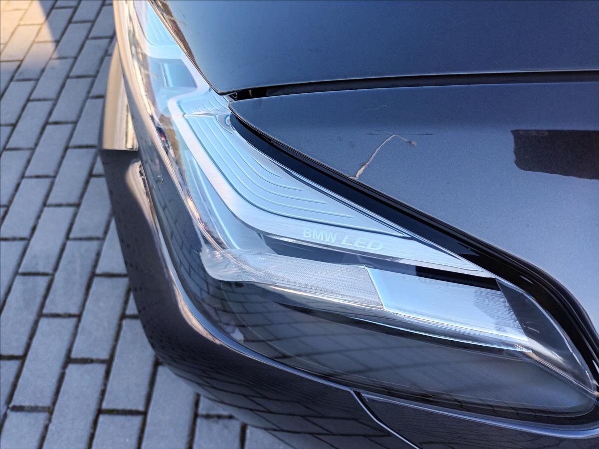 BMW Řada 5 Kombi 2,0 l 140 kw