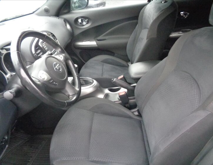 Nissan Juke Hatchback 1,5 l 81 kw