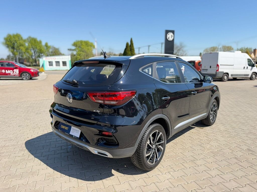 MG ZS SUV / Terénní 1,5 l 78 kw