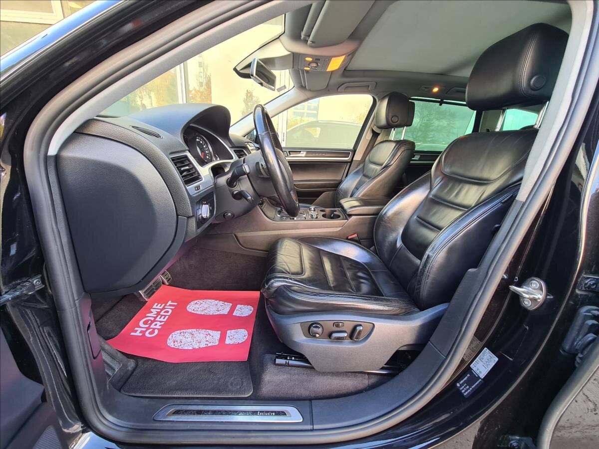 Volkswagen Touareg SUV 4,1 l 250 kw