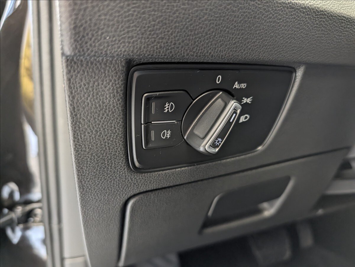 Volkswagen Passat Kombi 2,0 l 140 kw