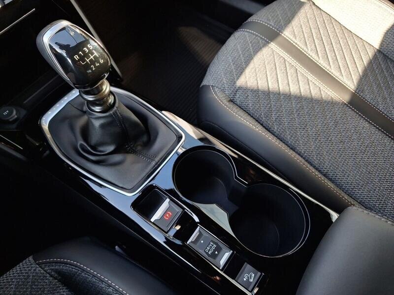 Peugeot 2008 SUV / Terénní 1,2 l 74 kw