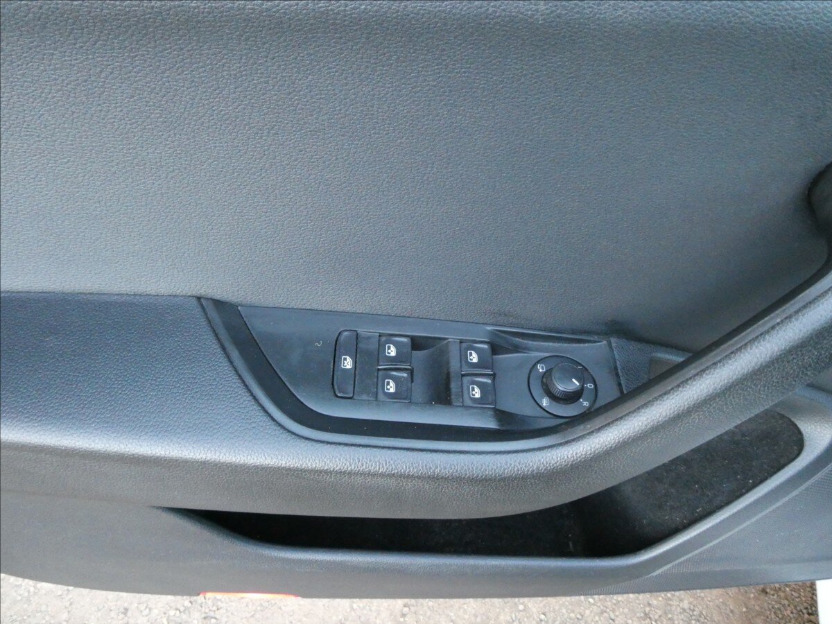 Škoda Superb Kombi 2,0 l 110 kw