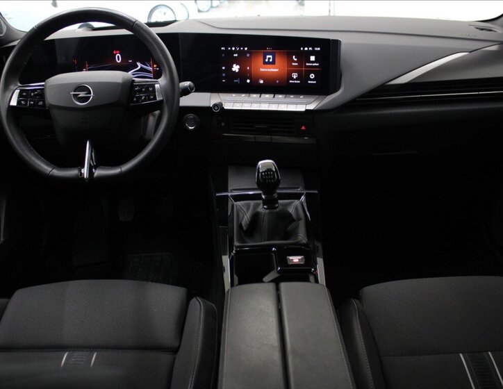 Opel Astra Kombi 1,2 l 96 kw