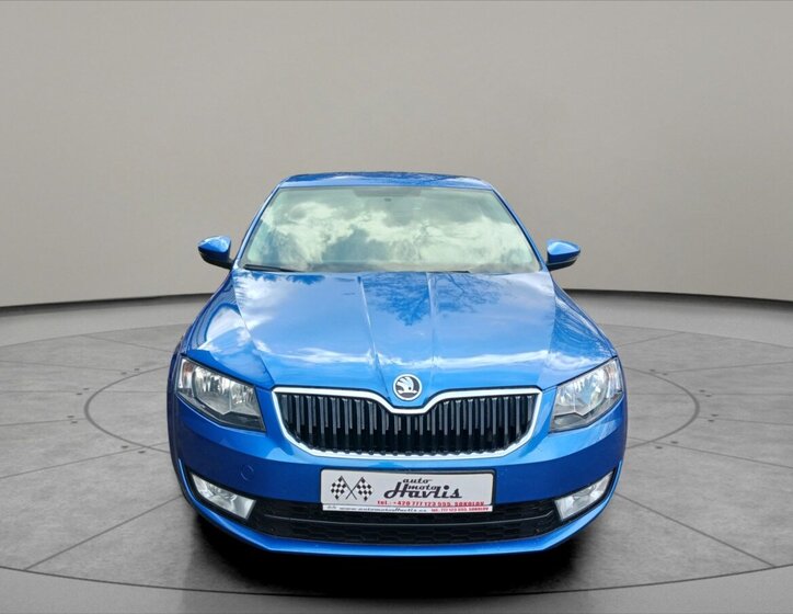 Škoda Octavia Sedan / Limuzína 1,6 l 77 kw