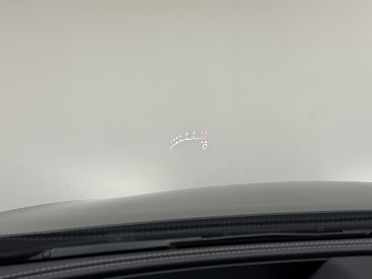 Mercedes-Benz CLS Sedan 3,0 l 320 kw