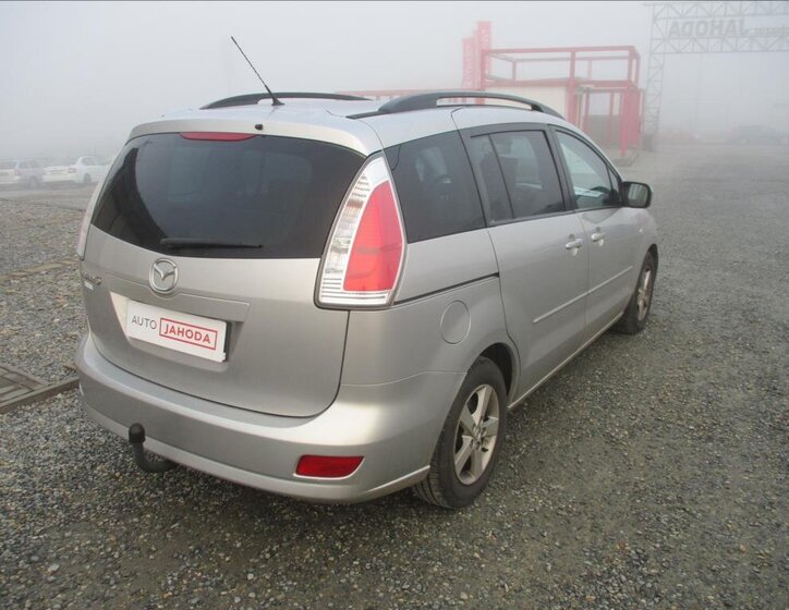 Mazda 5 8