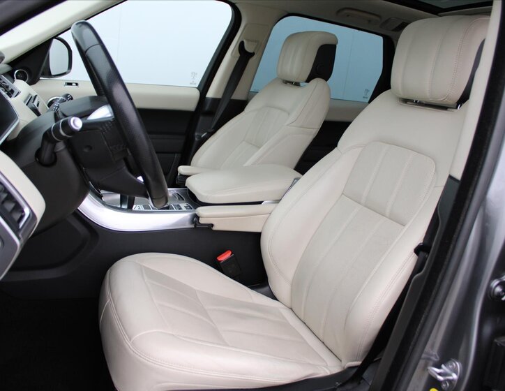 Land Rover Range Rover Sport SUV / Terénní 3,0 l 225 kw