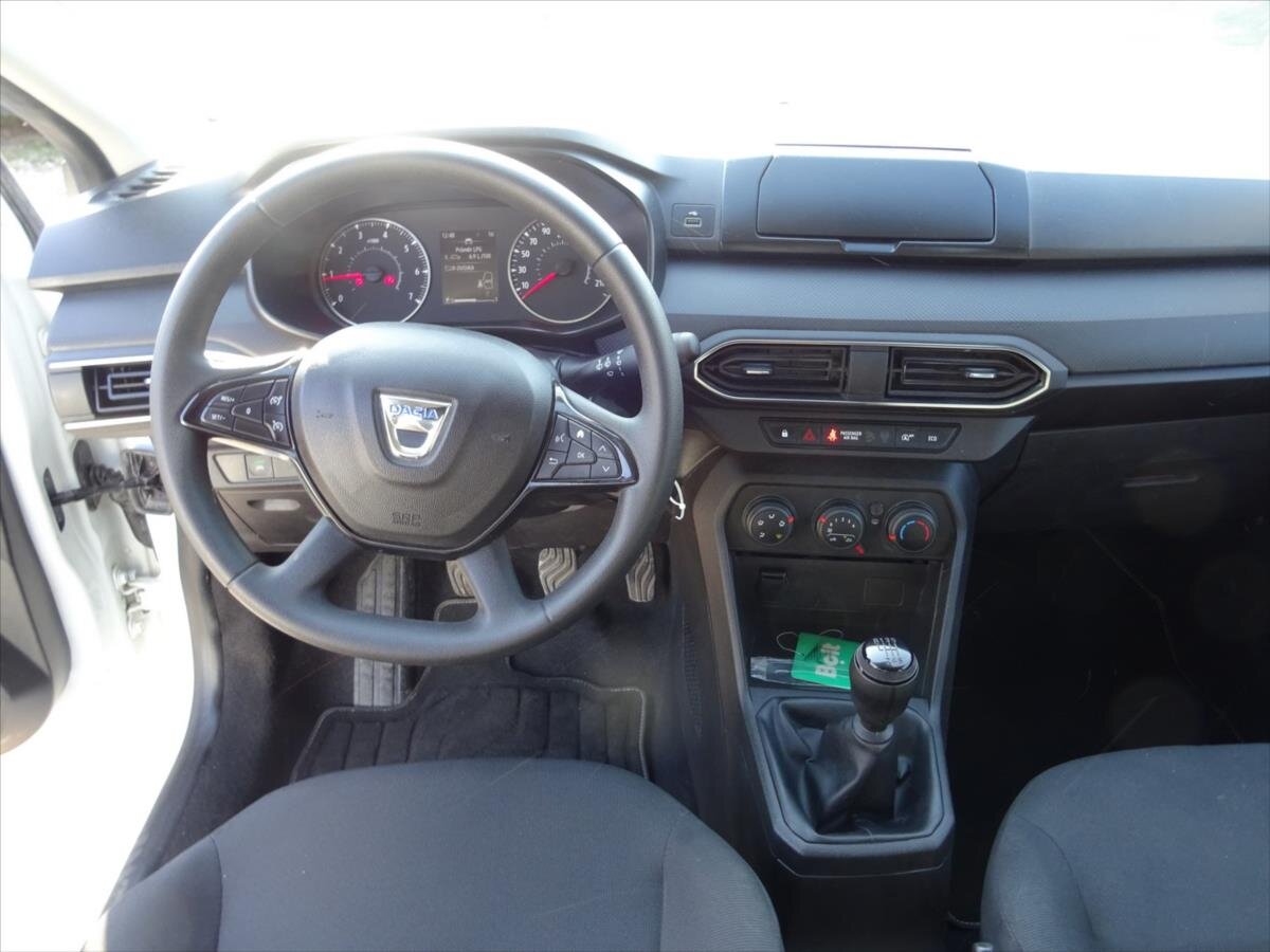 Dacia Sandero Hatchback 999,0 67 kw