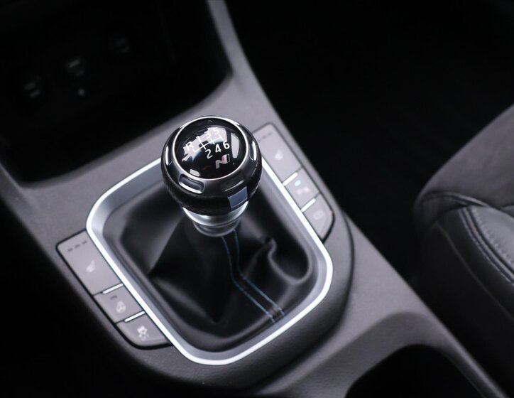 Hyundai i30 Hatchback 2,0 l 206 kw