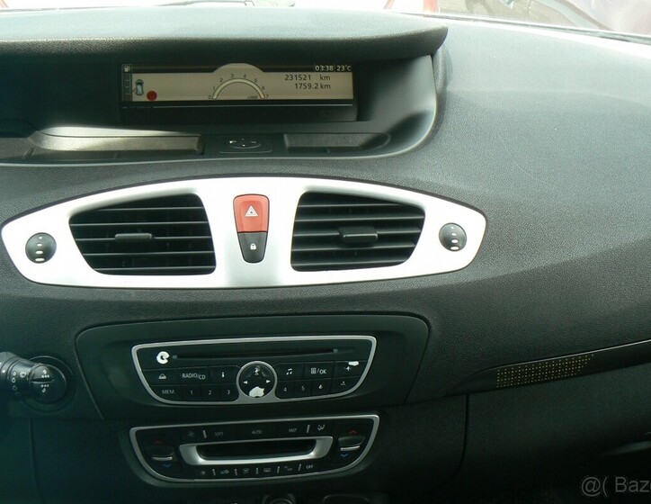 Renault Grand Scénic 10