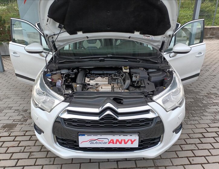 Citroën DS4 Hatchback 1,6 l 147 kw
