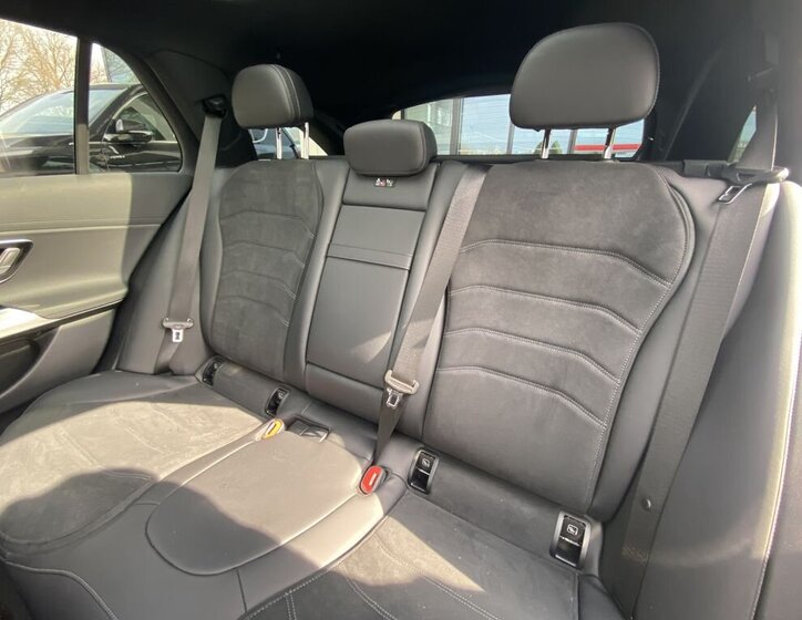 Mercedes-Benz Třídy E Kombi 2,0 l 145 kw