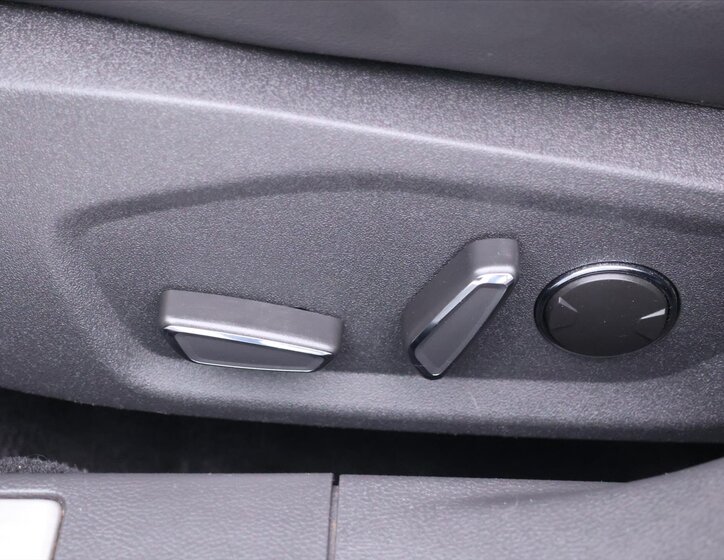 Ford Mondeo Kombi 2,0 l 132 kw