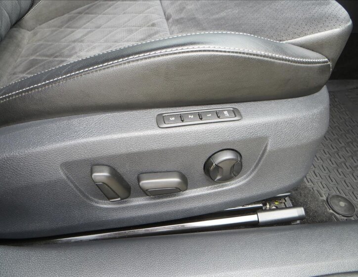 Škoda Superb Kombi 2,0 l 110 kw