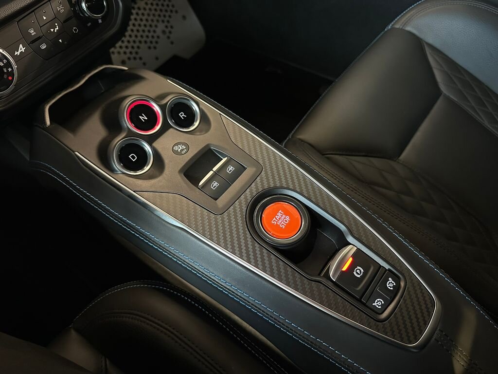 Ostatní Ostatní Kupé 1,8 l 185 kw