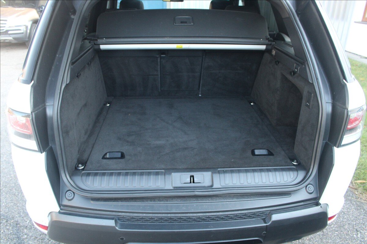 Land Rover Range Rover Sport SUV 4,4 l 250 kw