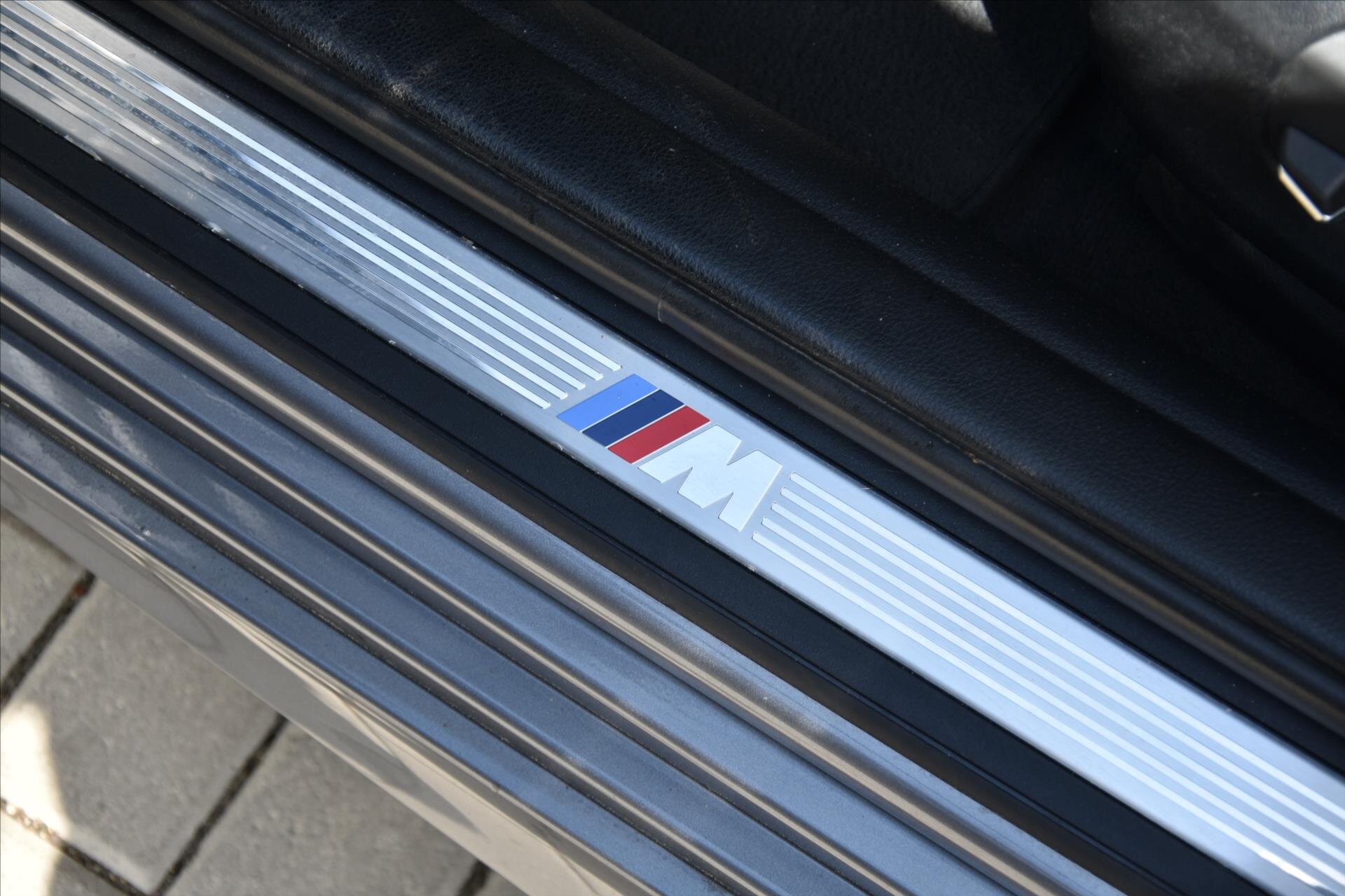BMW Řada 5 Kombi 3,0 l 190 kw