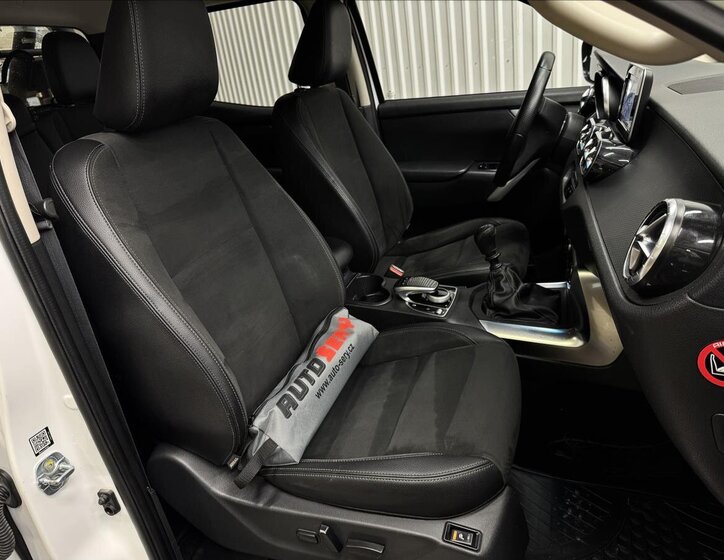 Mercedes-Benz Třídy X Pick-up 2,3 l 120 kw