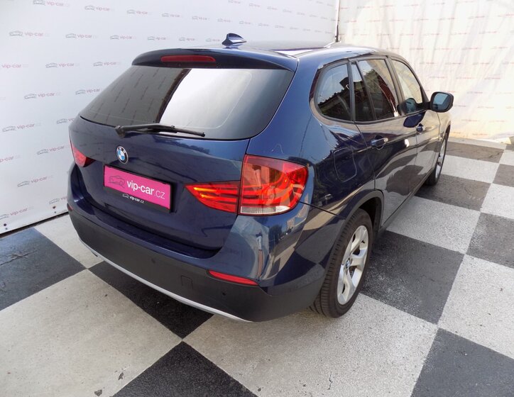 BMW X1 7