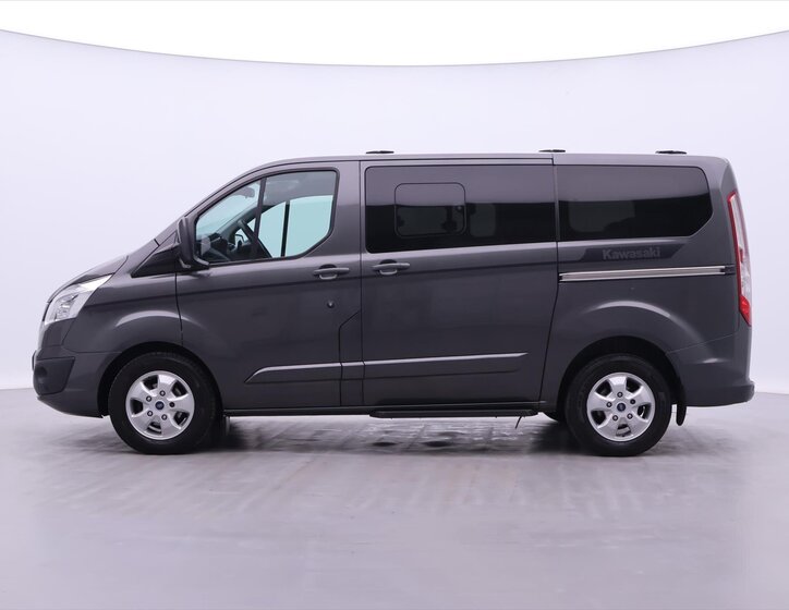Ford Tourneo Custom 4