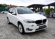 BMW X5 8