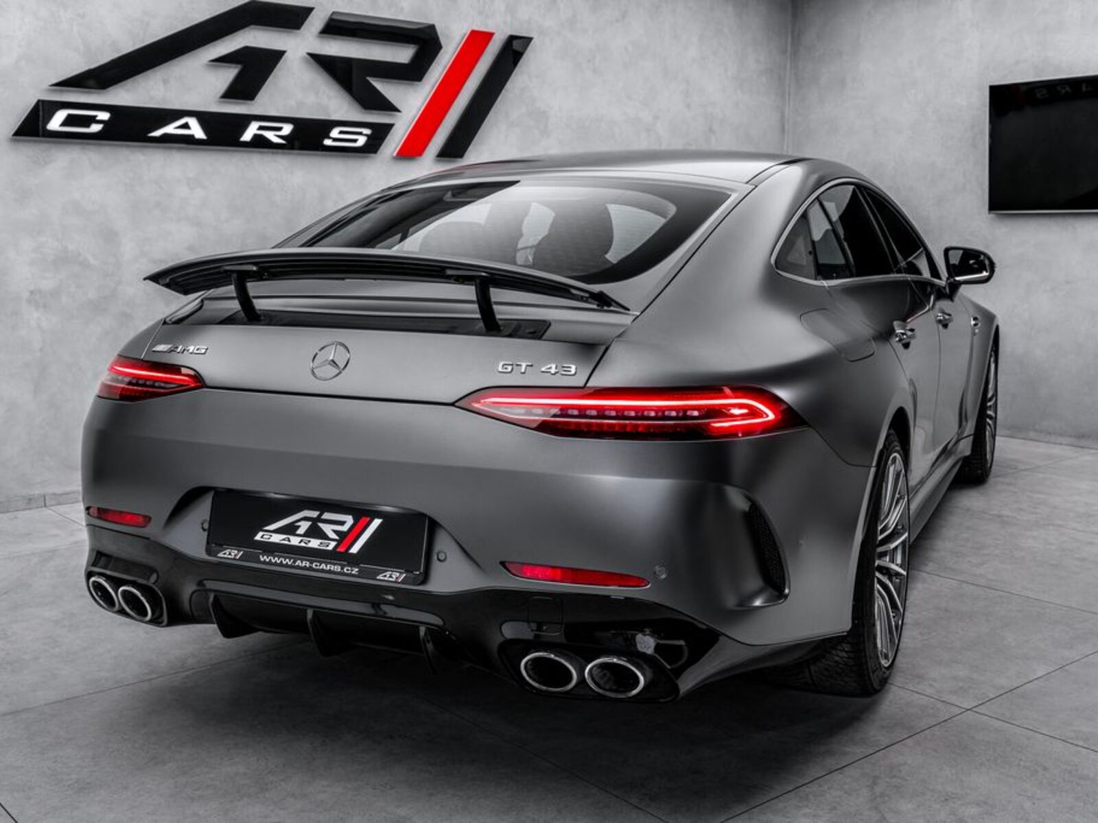 Mercedes-Benz AMG GT 5