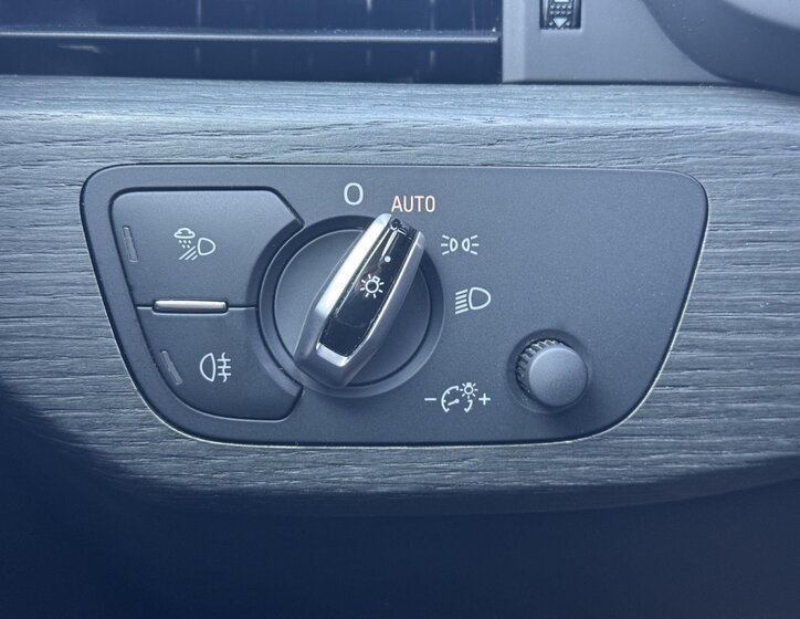 Audi A4 Kombi 2,0 l 110 kw