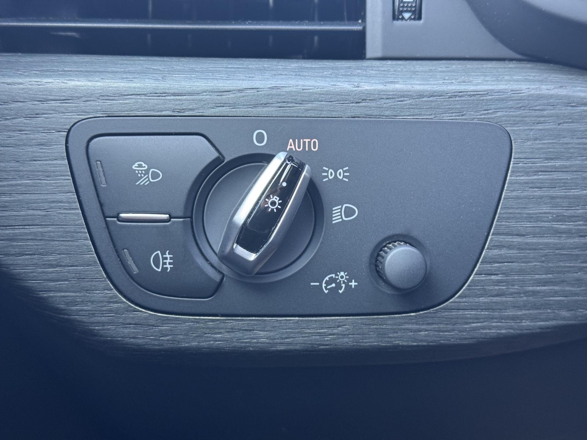 Audi A4 Kombi 2,0 l 110 kw