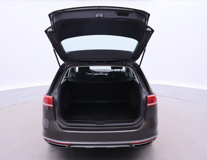 Volkswagen Passat Kombi 2,0 l 140 kw