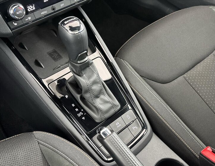 Škoda Kamiq SUV / Terénní 1,5 l 110 kw