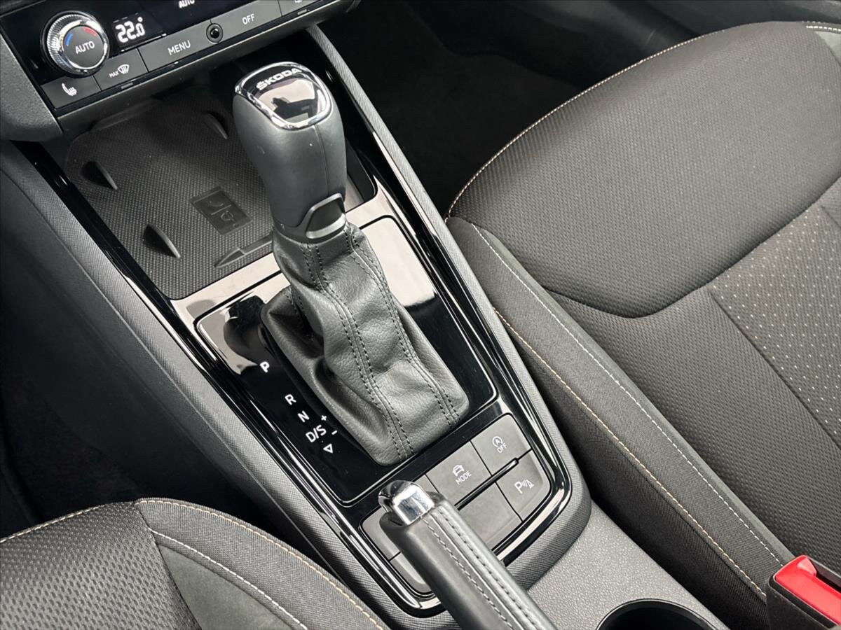 Škoda Kamiq SUV / Terénní 1,5 l 110 kw