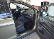Ford Kuga SUV 1,5 l 110 kw
