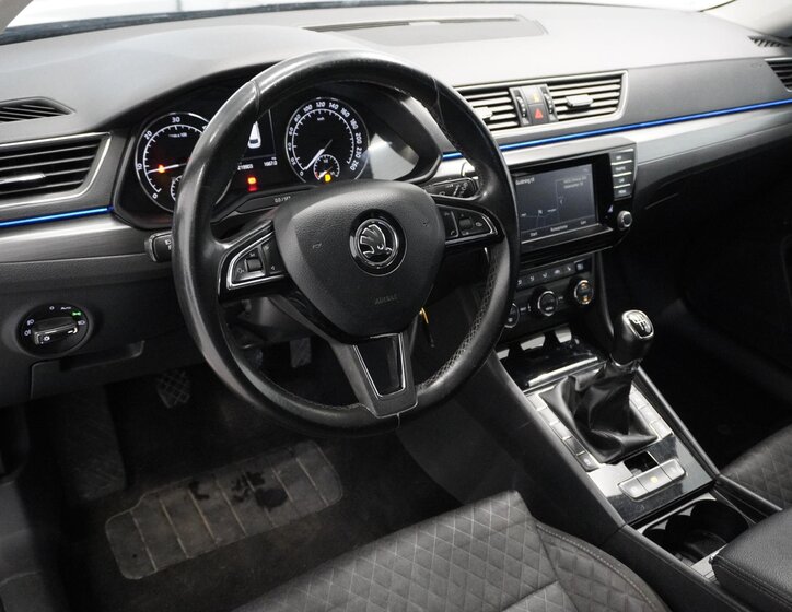 Škoda Superb Kombi 2,0 l 110 kw