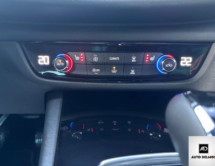 Opel Insignia Kombi 2,0 l 128 kw