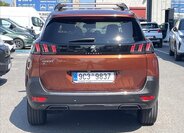Peugeot 5008 SUV 1,2 l 96 kw