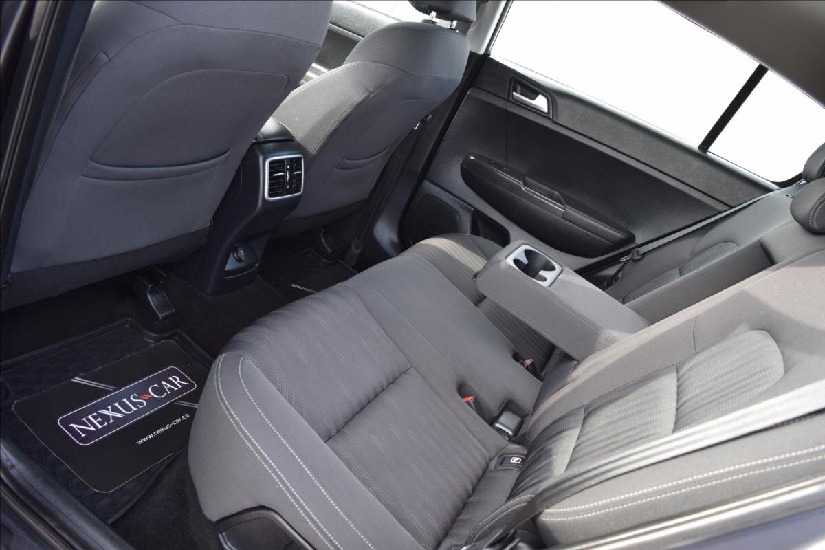 KIA Sportage SUV 2,0 l 100 kw