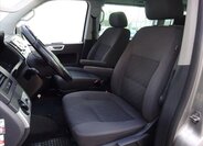 Volkswagen Multivan 10